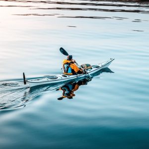 Inflatable Kayak vs HardShell – Which is Better and How They Compare?